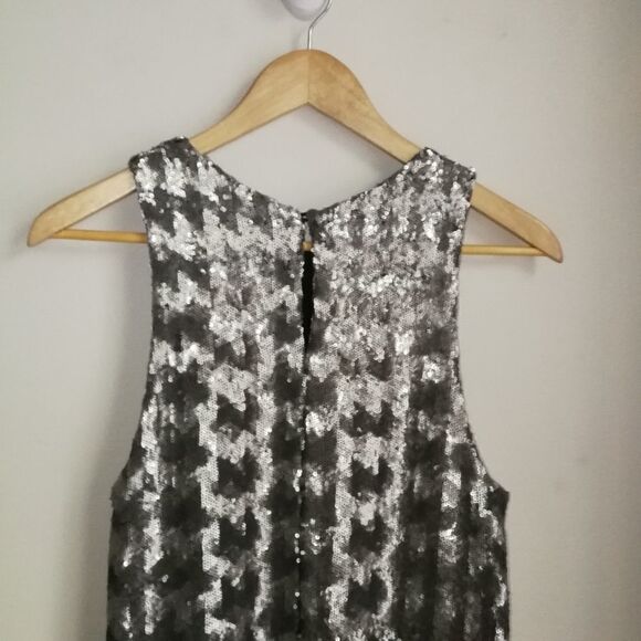 ARITZIA / TATULA Black & Silver Canterbury Sequins Festive Mini Dress Size Small - Picture 7 of 13